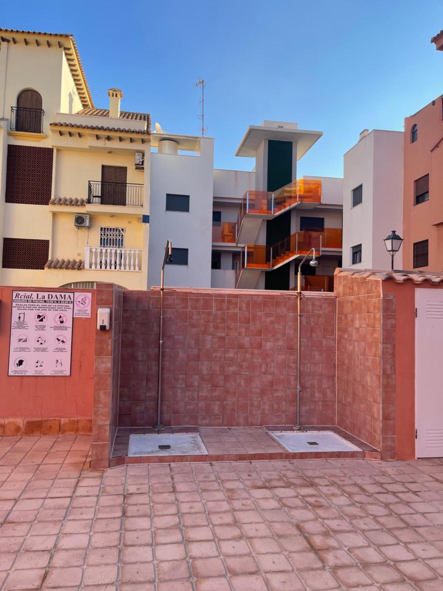 Three Bedroom Apartment With Pool In Torrevieja Exterior photo